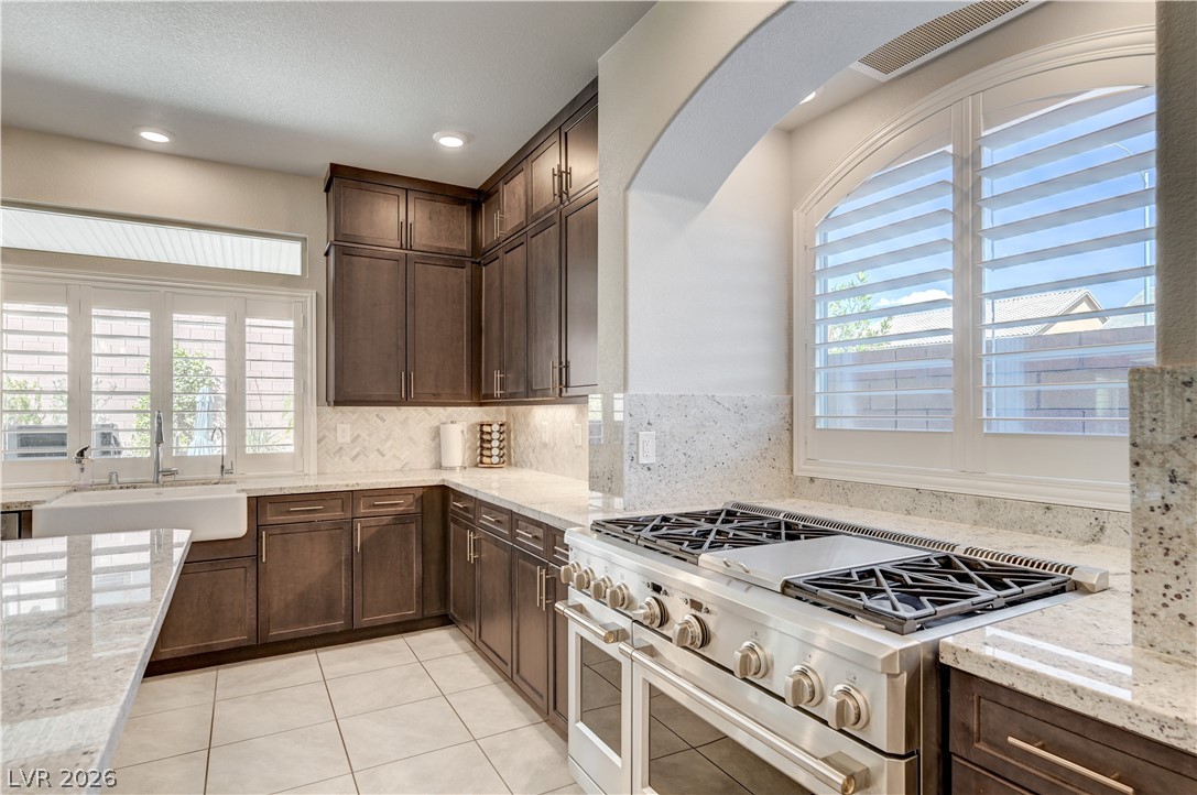 8603 Hallcrest Court Las Vegas NV 89139