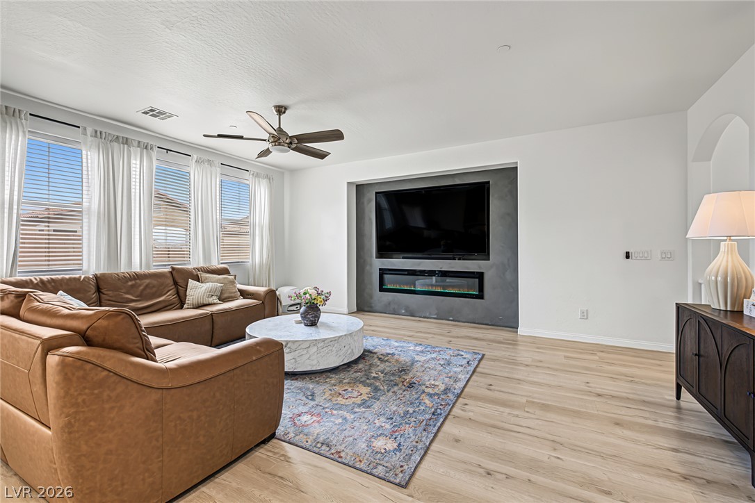 947 Via Del Campo Henderson NV 89011