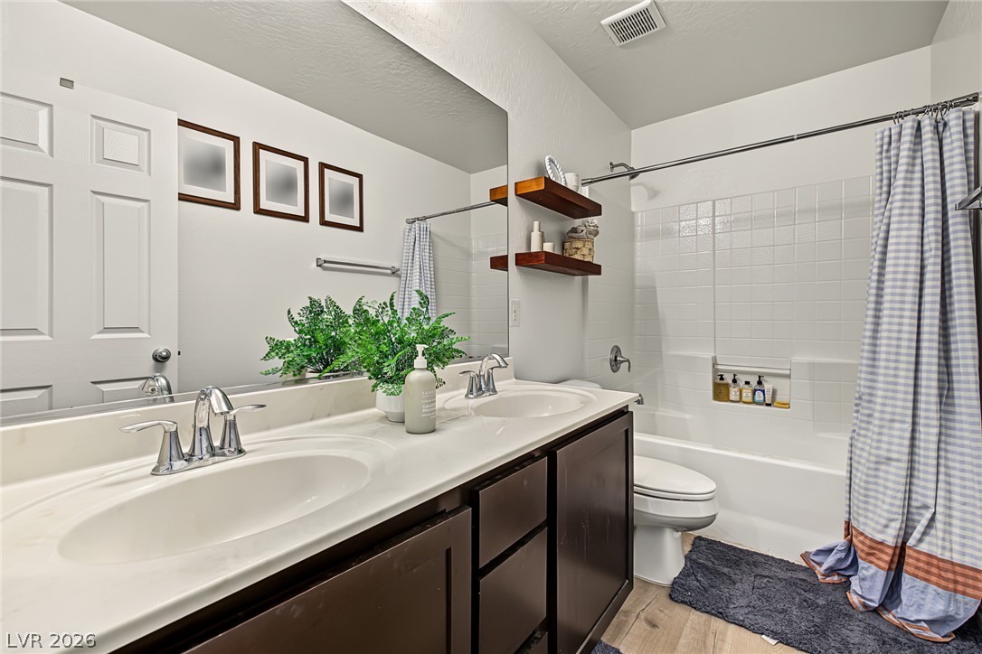 947 Via Del Campo Henderson NV 89011