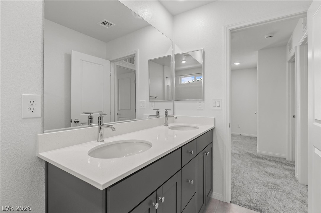 10167 Glowing Amber Street Las Vegas NV 89141