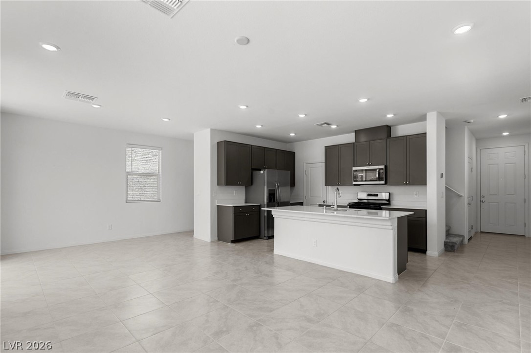 10167 Glowing Amber Street Las Vegas NV 89141