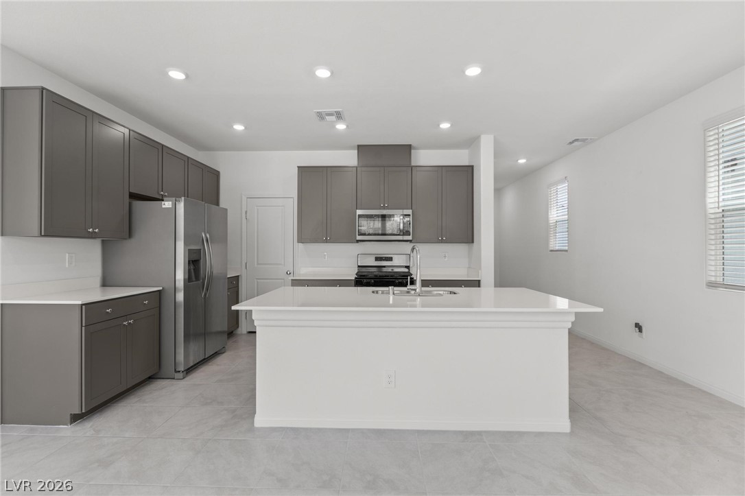 10167 Glowing Amber Street Las Vegas NV 89141