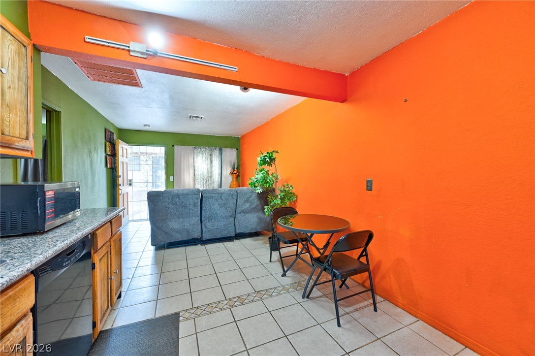 3911 Visby Lane Las Vegas NV 89119