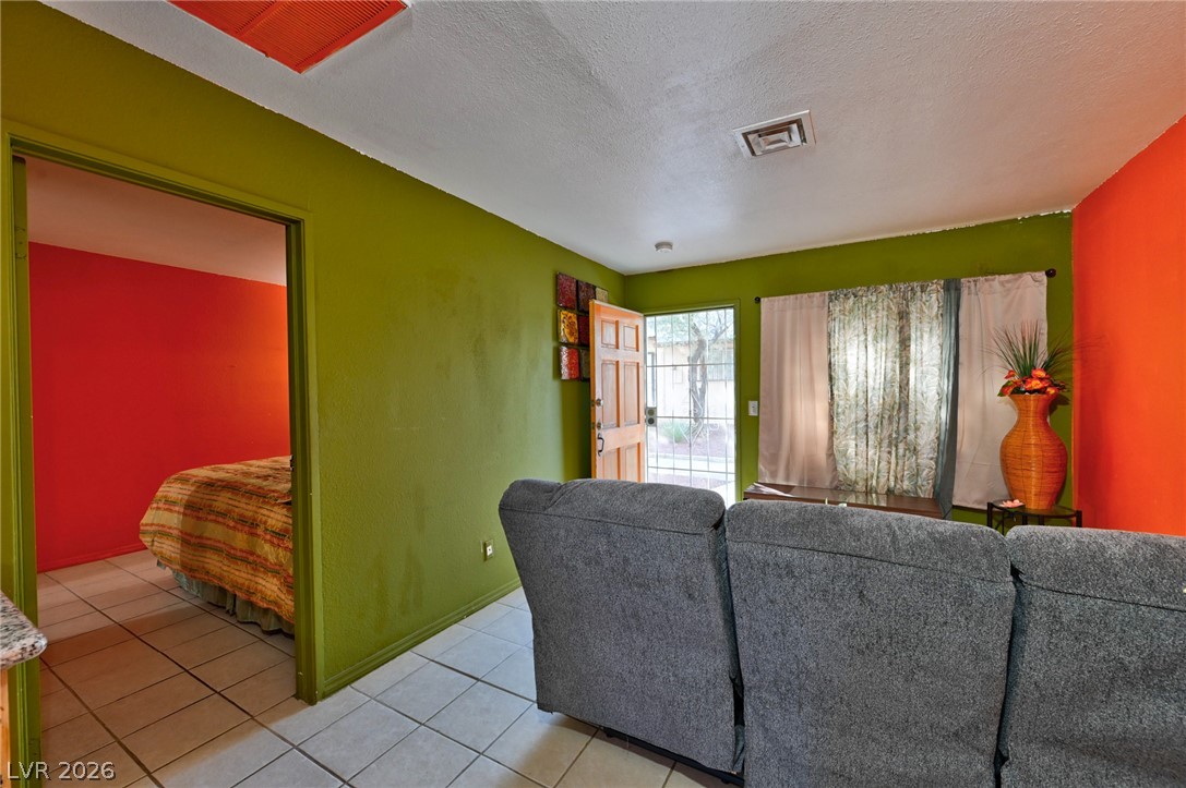 3911 Visby Lane Las Vegas NV 89119