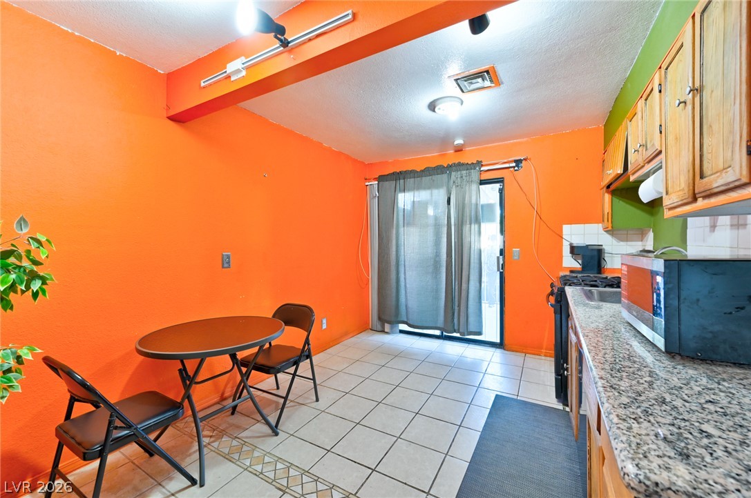 3911 Visby Lane Las Vegas NV 89119