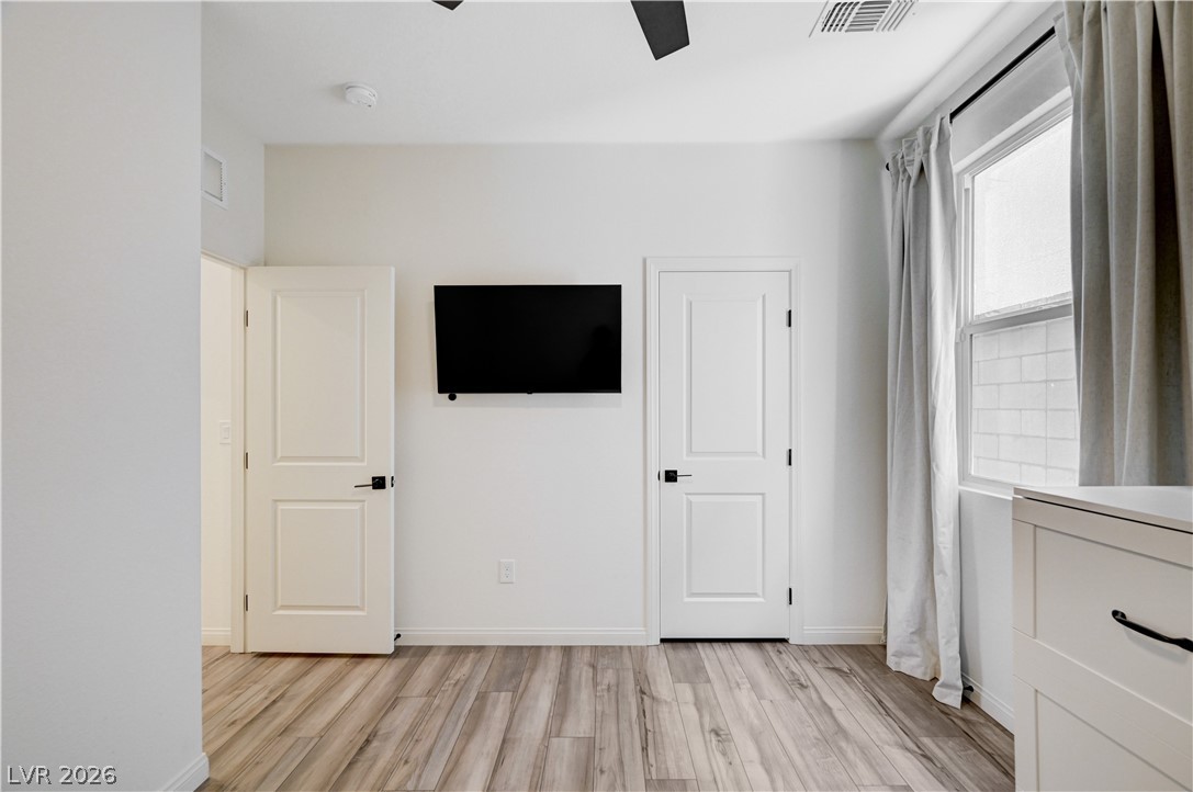 10207 Canyon Mantle Street Las Vegas NV 89166