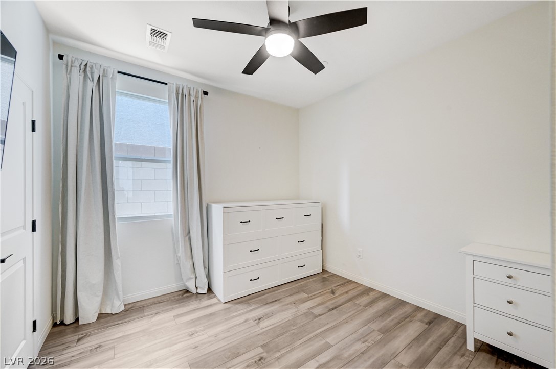 10207 Canyon Mantle Street Las Vegas NV 89166