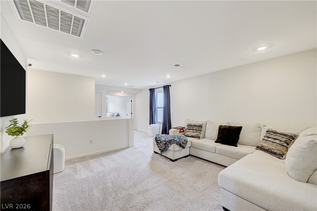 10207 Canyon Mantle Street Las Vegas NV 89166