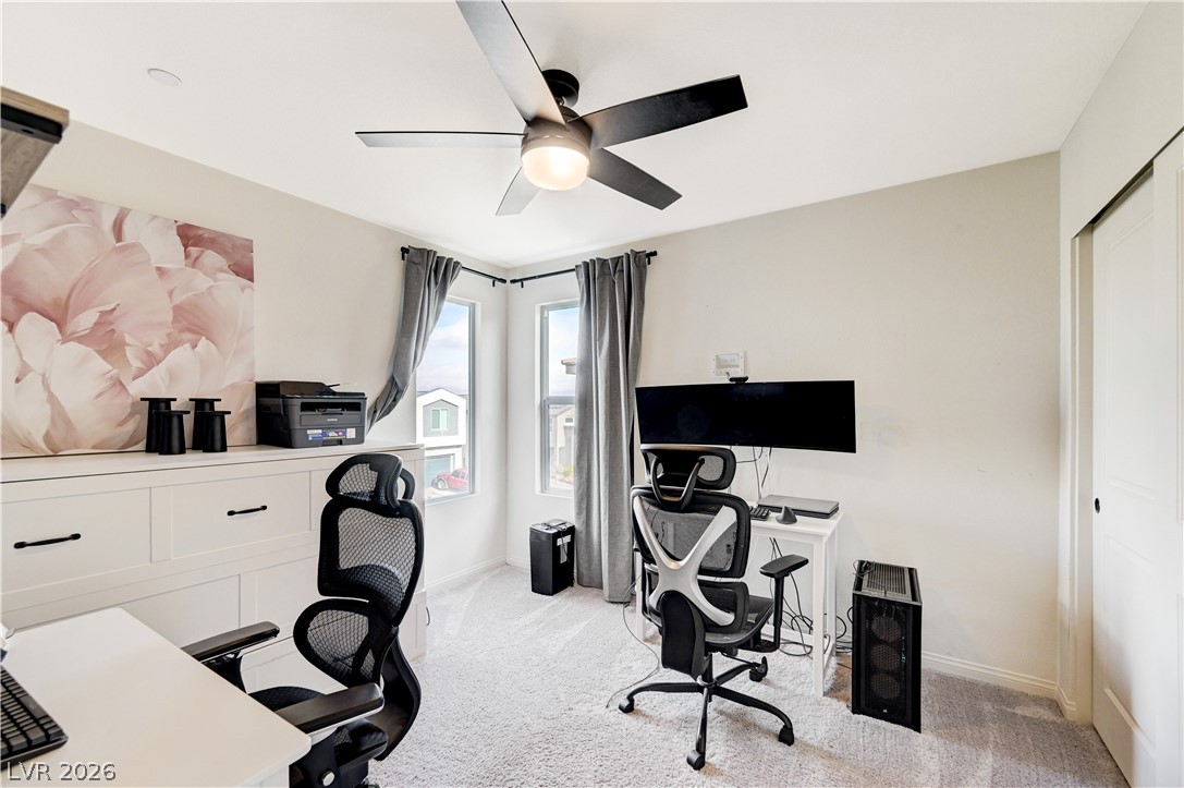 10207 Canyon Mantle Street Las Vegas NV 89166