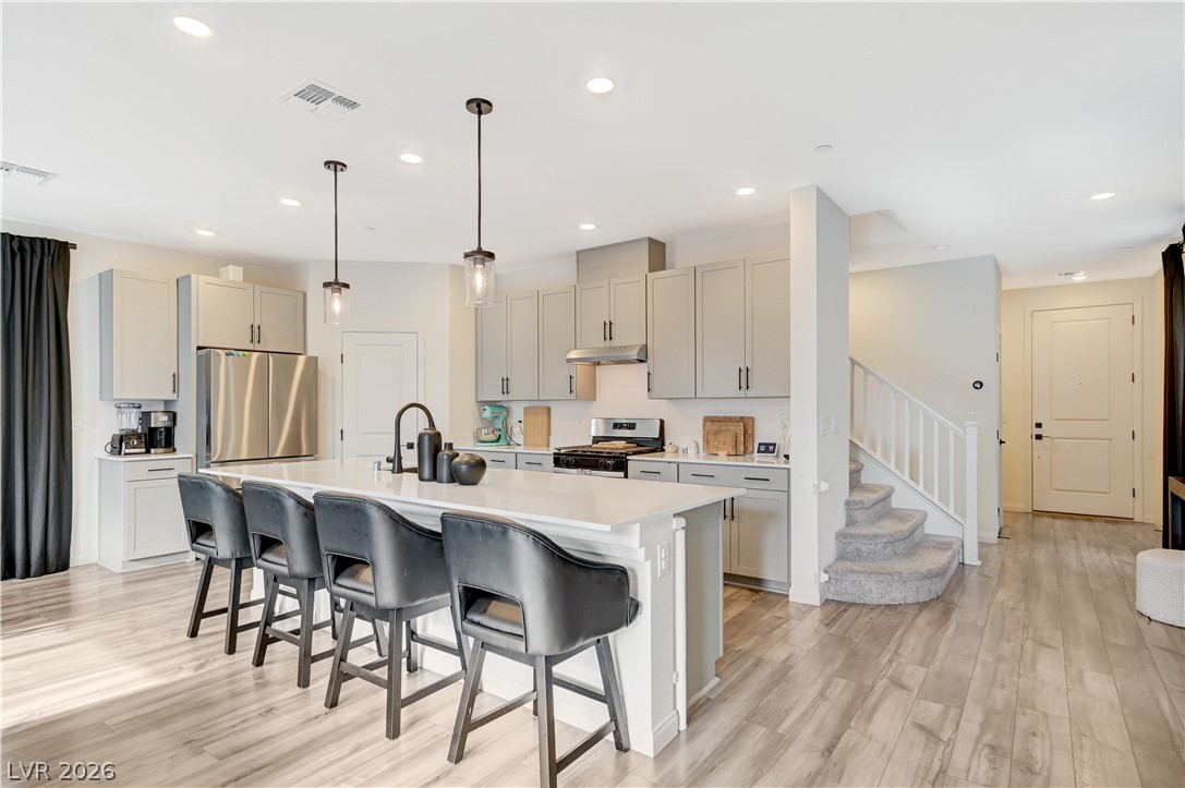 10207 Canyon Mantle Street Las Vegas NV 89166