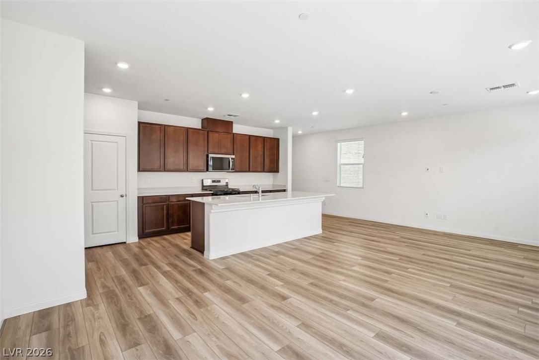2662 Brazos Hills Street Las Vegas NV 89121