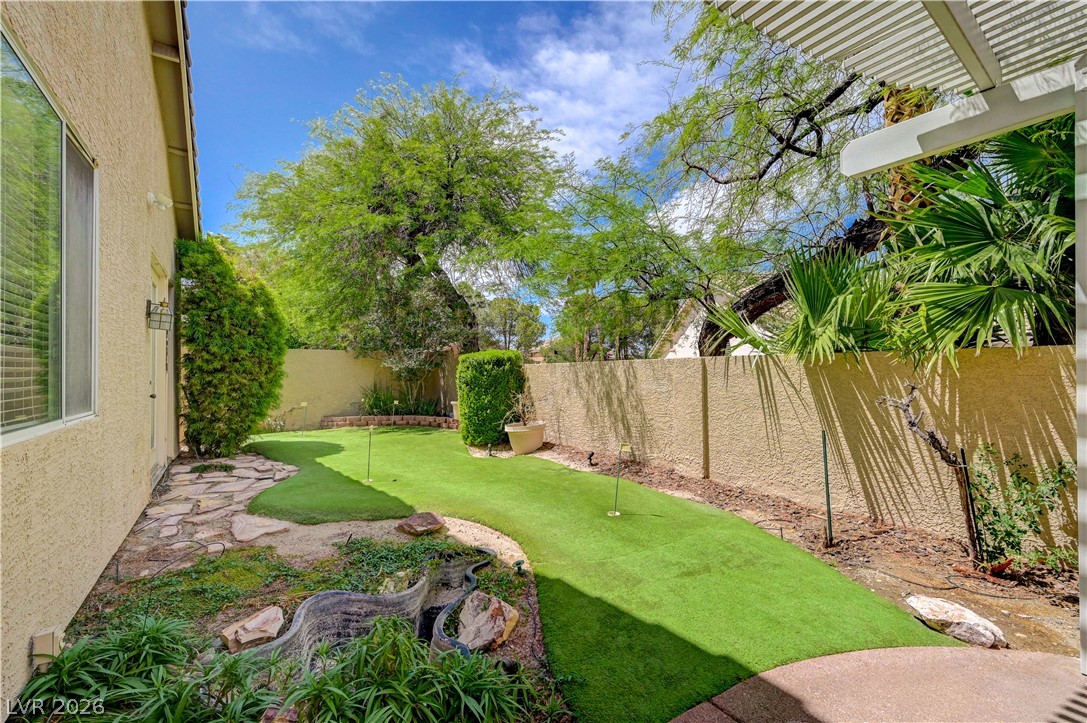 33 Staghorn Street Henderson NV 89012