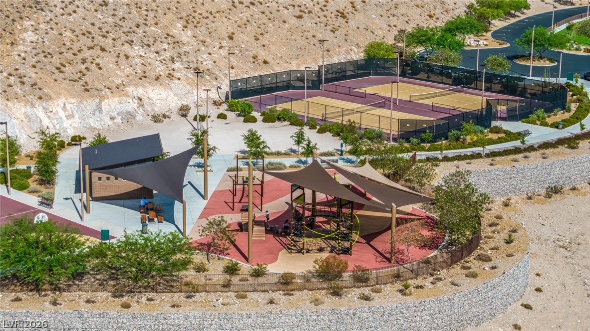 2568 Iron Crest Lane Las Vegas NV 89138