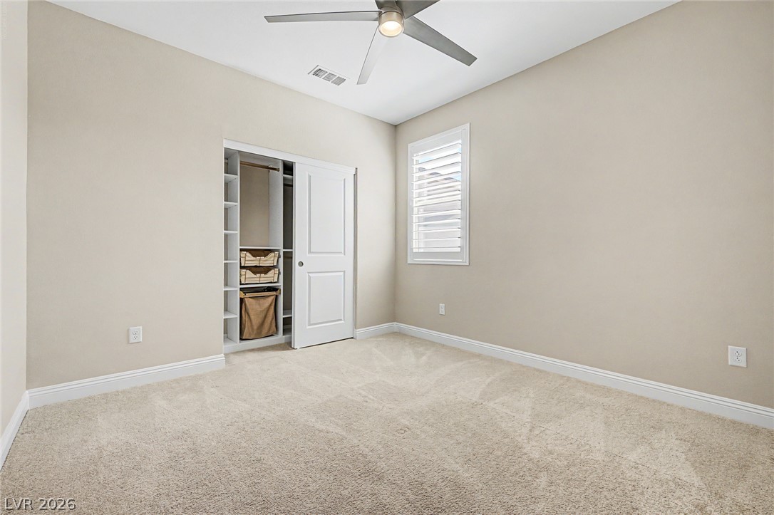 2568 Iron Crest Lane Las Vegas NV 89138