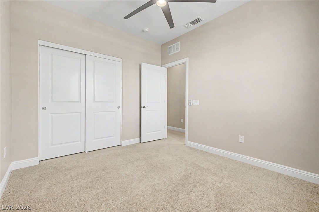 2568 Iron Crest Lane Las Vegas NV 89138