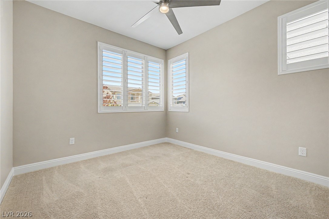 2568 Iron Crest Lane Las Vegas NV 89138