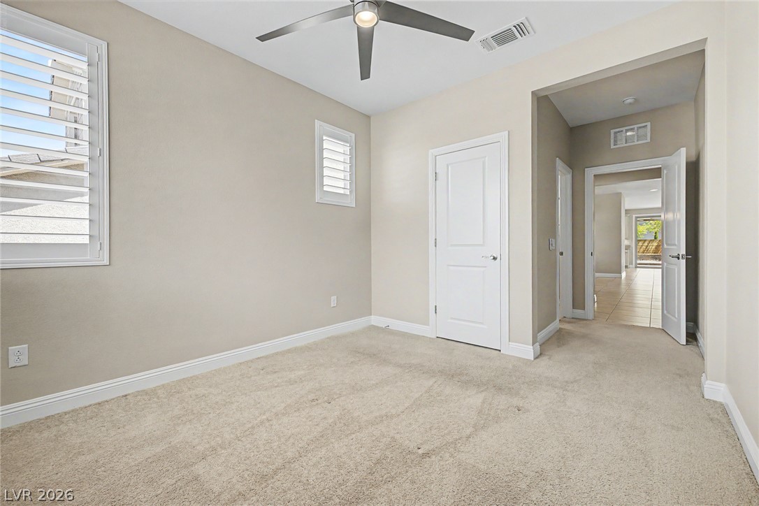 2568 Iron Crest Lane Las Vegas NV 89138