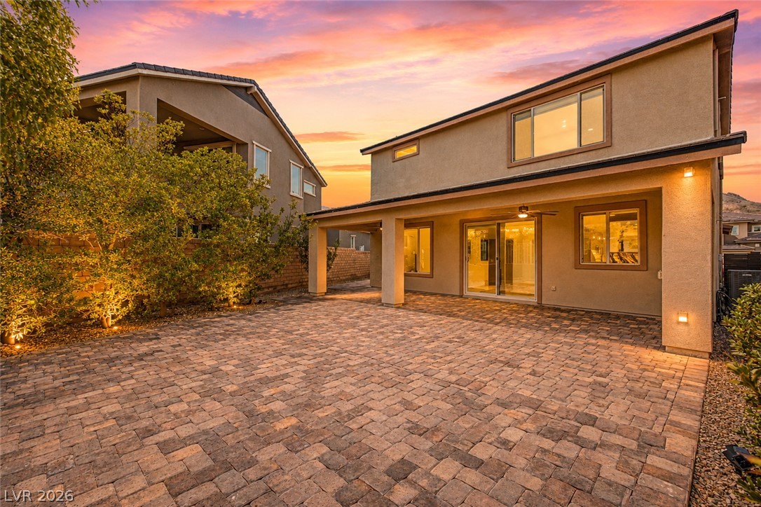 2568 Iron Crest Lane Las Vegas NV 89138