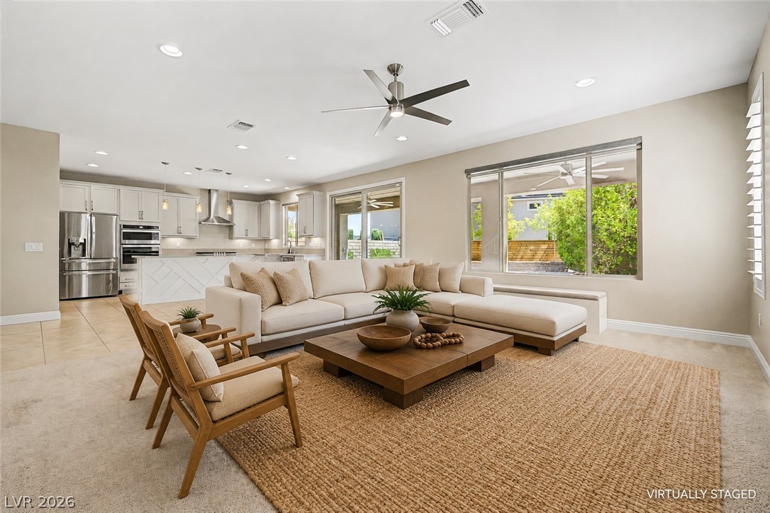 2568 Iron Crest Lane Las Vegas NV 89138