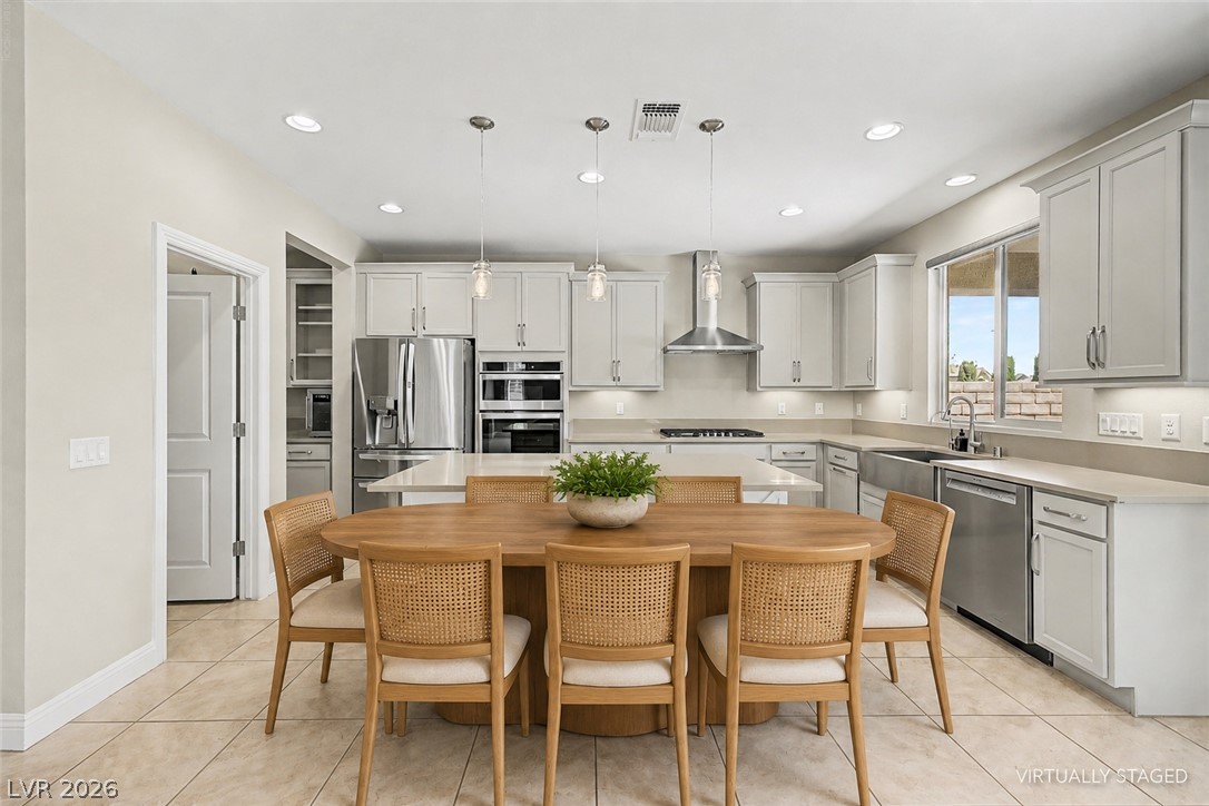 2568 Iron Crest Lane Las Vegas NV 89138