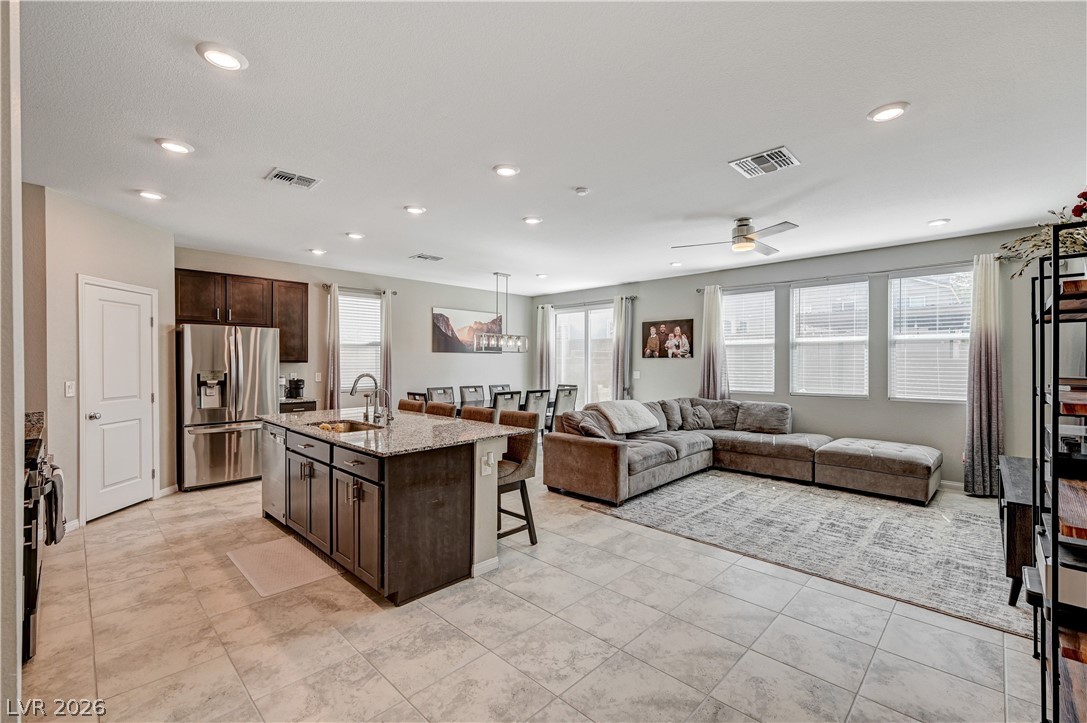 10621 Adobe Ranch Street Las Vegas NV 89141