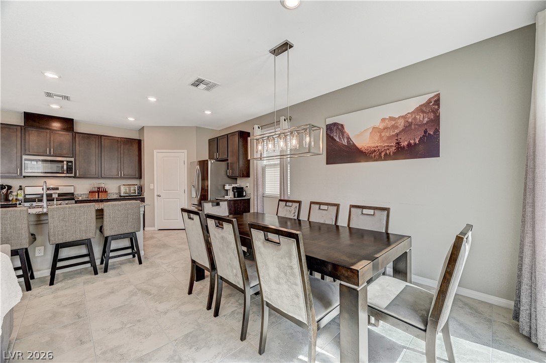 10621 Adobe Ranch Street Las Vegas NV 89141