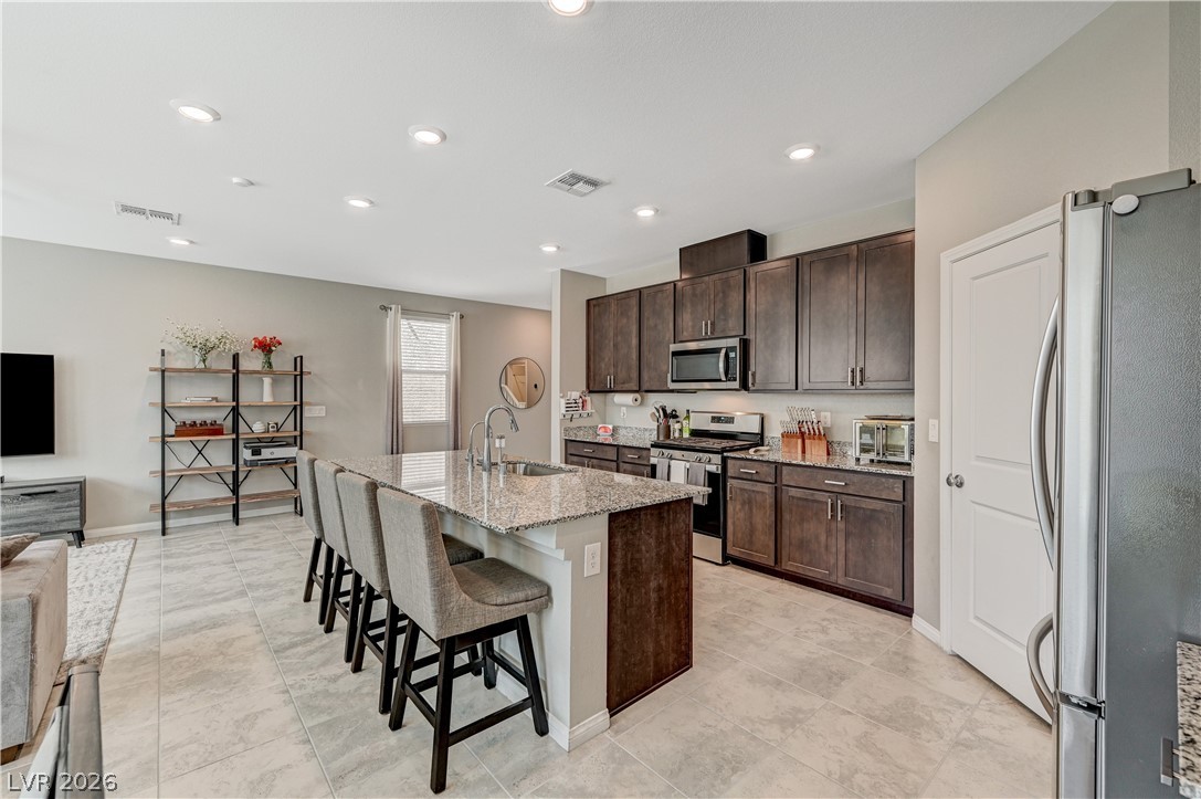 10621 Adobe Ranch Street Las Vegas NV 89141