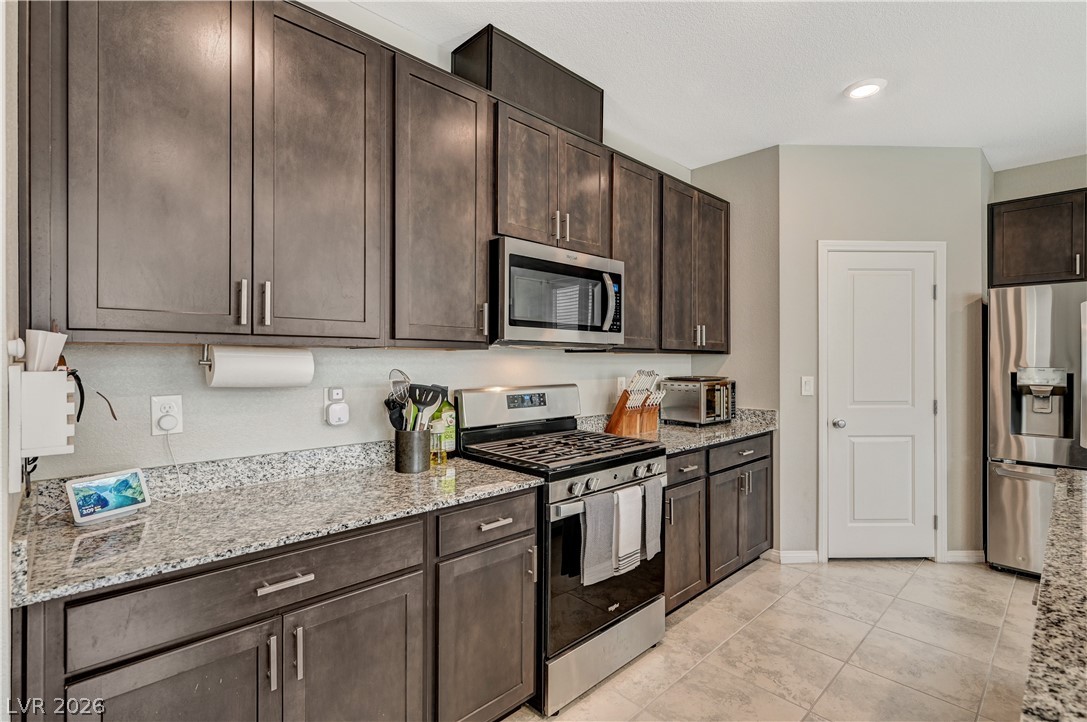 10621 Adobe Ranch Street Las Vegas NV 89141