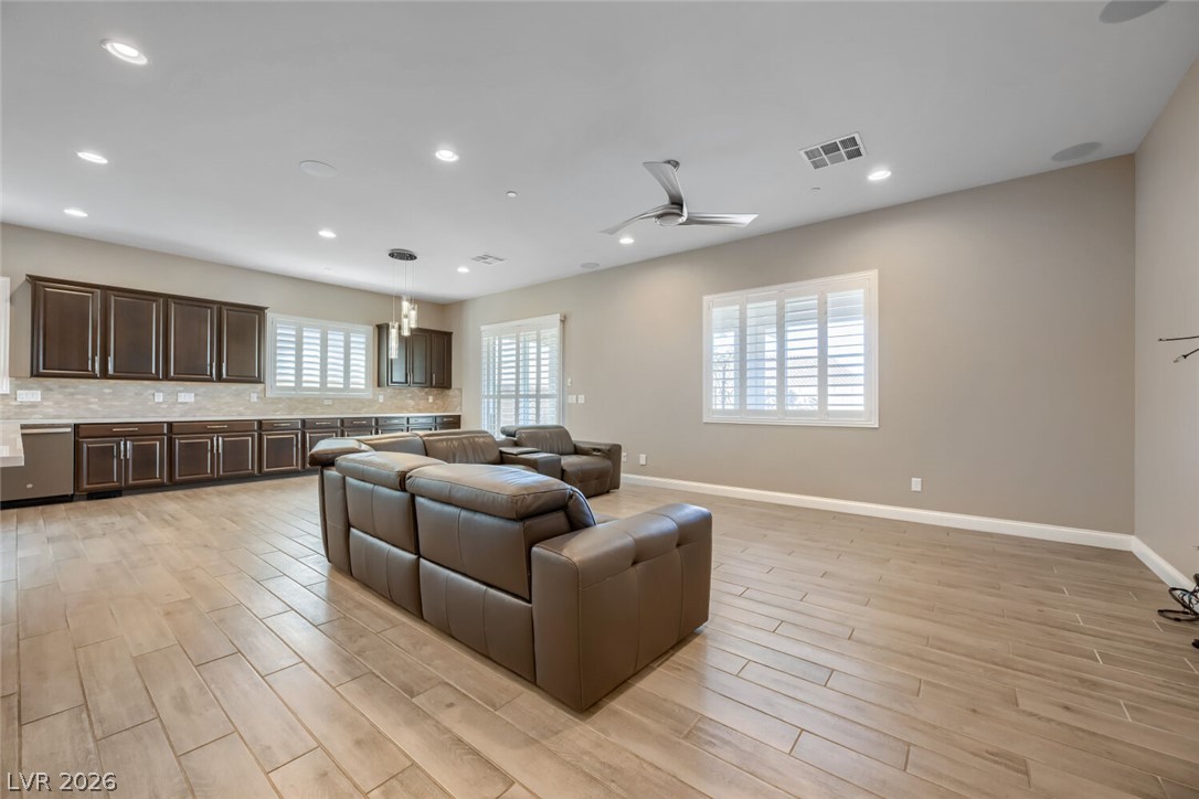 617 Comodo Street Henderson NV 89011