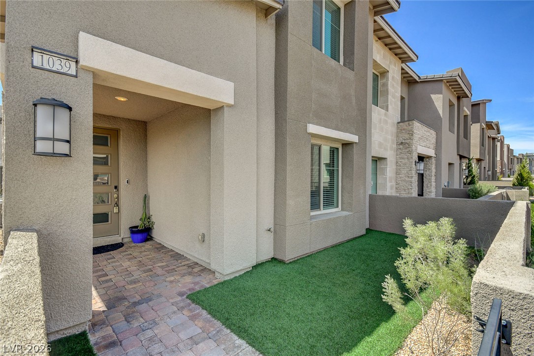 600 North Carriage Hill Drive 1039 Las Vegas NV 89138