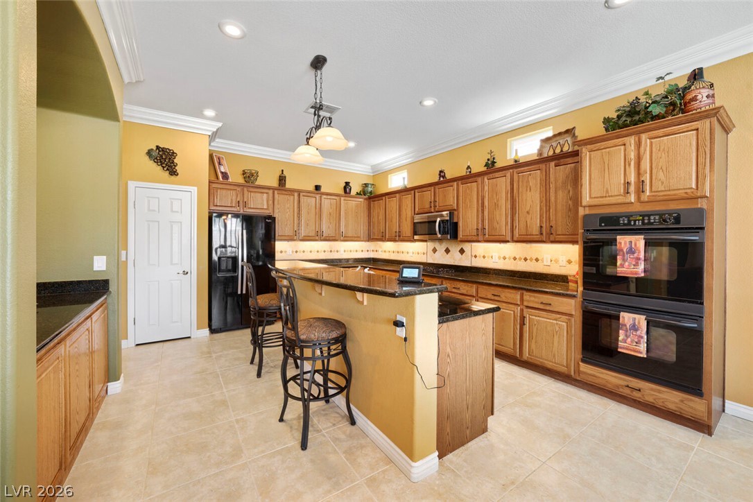 9522 Quiet Valley Avenue Las Vegas NV 89149