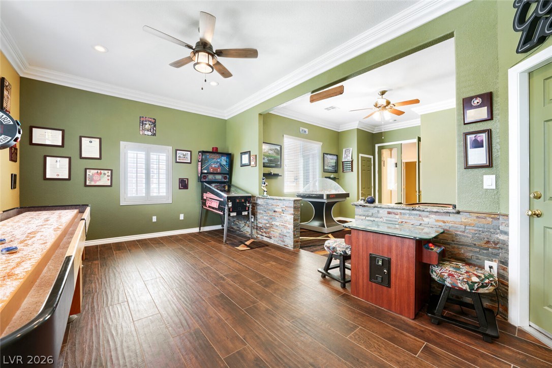 9522 Quiet Valley Avenue Las Vegas NV 89149