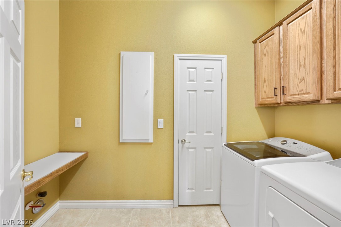 9522 Quiet Valley Avenue Las Vegas NV 89149