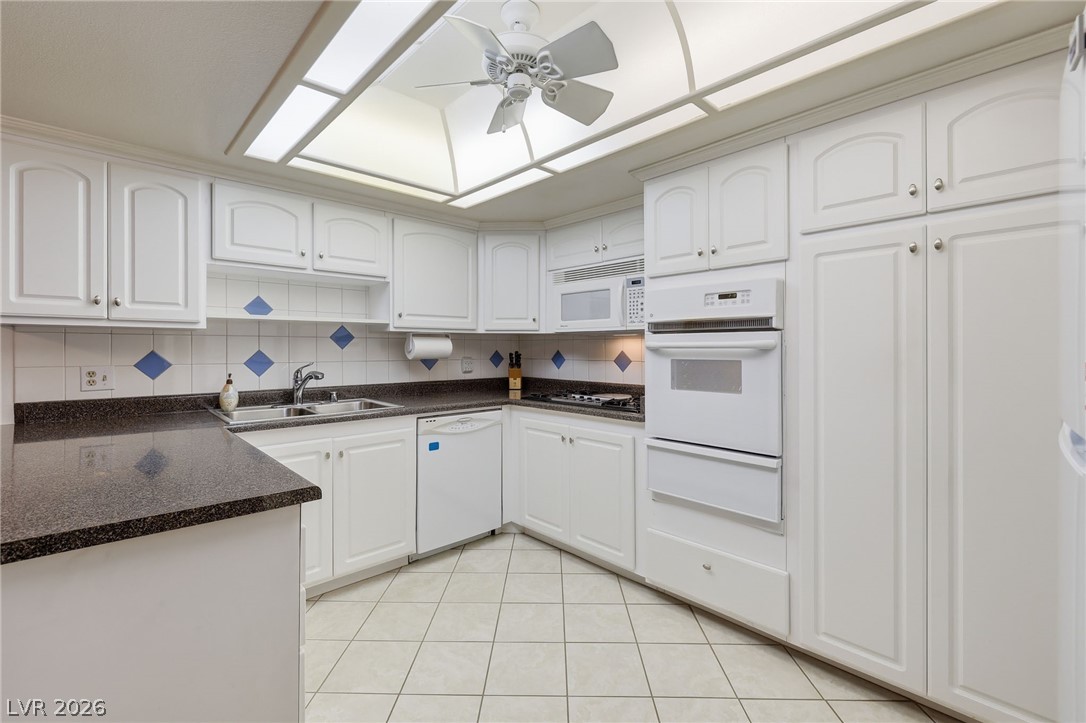 3630 Blackstone Street Las Vegas NV 89121