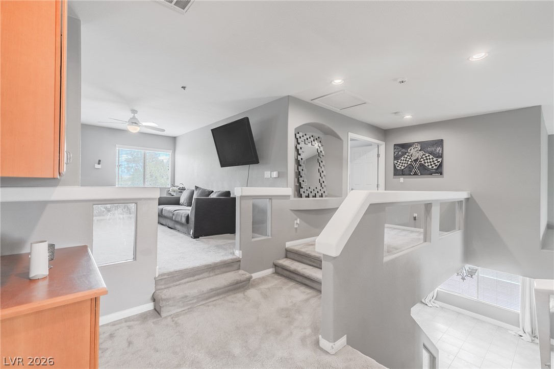 6694 Coronado Crest Avenue Las Vegas NV 89139