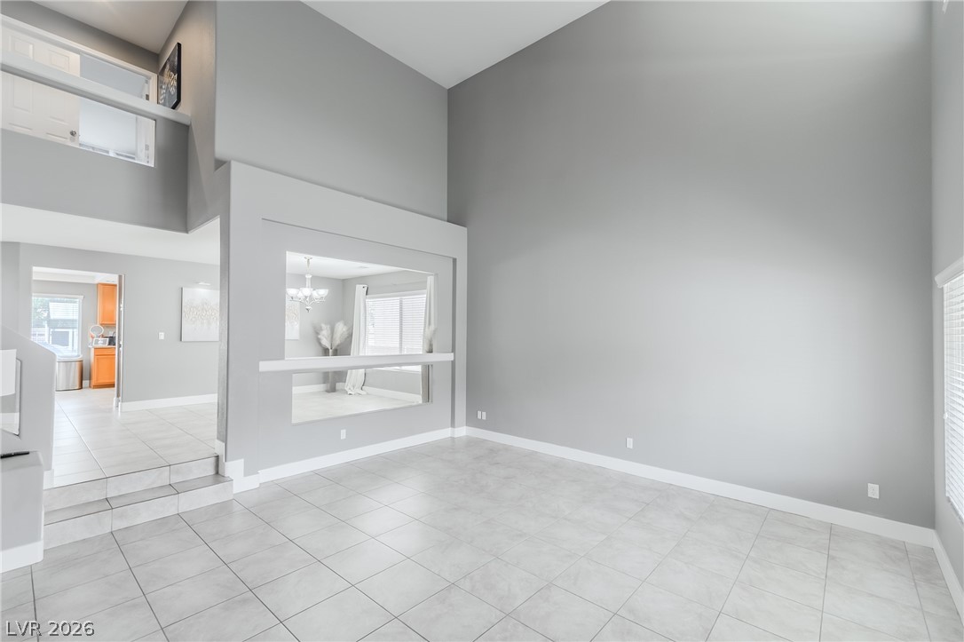 6694 Coronado Crest Avenue Las Vegas NV 89139