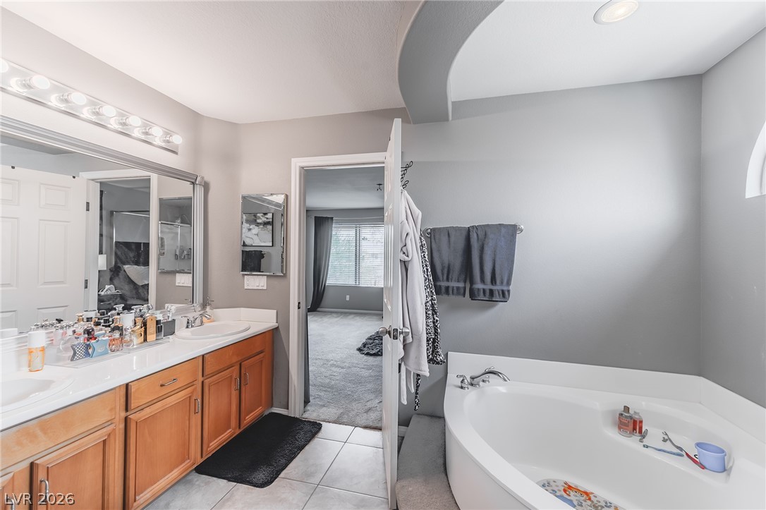 6694 Coronado Crest Avenue Las Vegas NV 89139