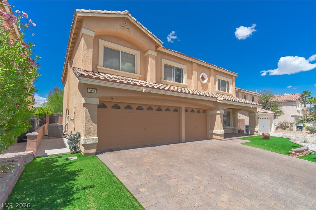 6694 Coronado Crest Avenue Las Vegas NV 89139