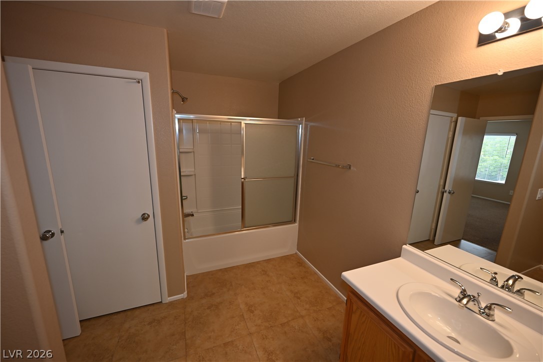 6152 West Cougar Avenue Las Vegas NV 89139