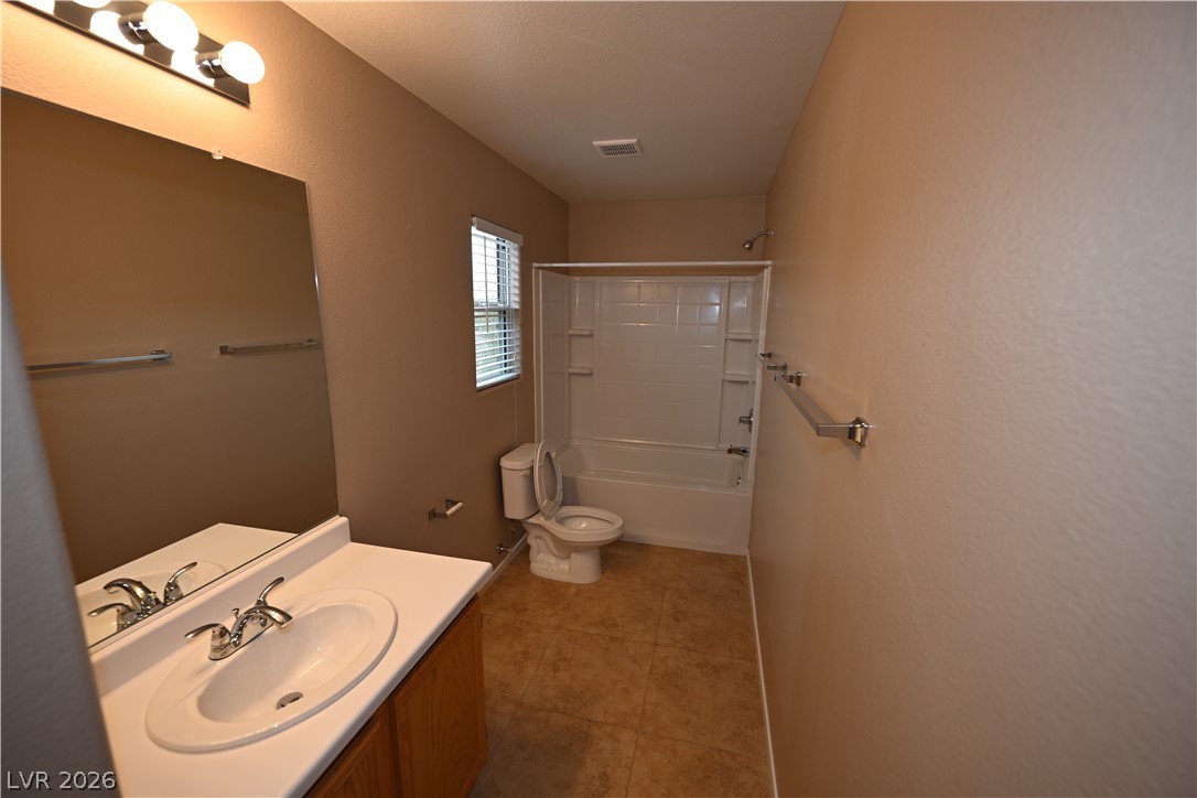 6152 West Cougar Avenue Las Vegas NV 89139