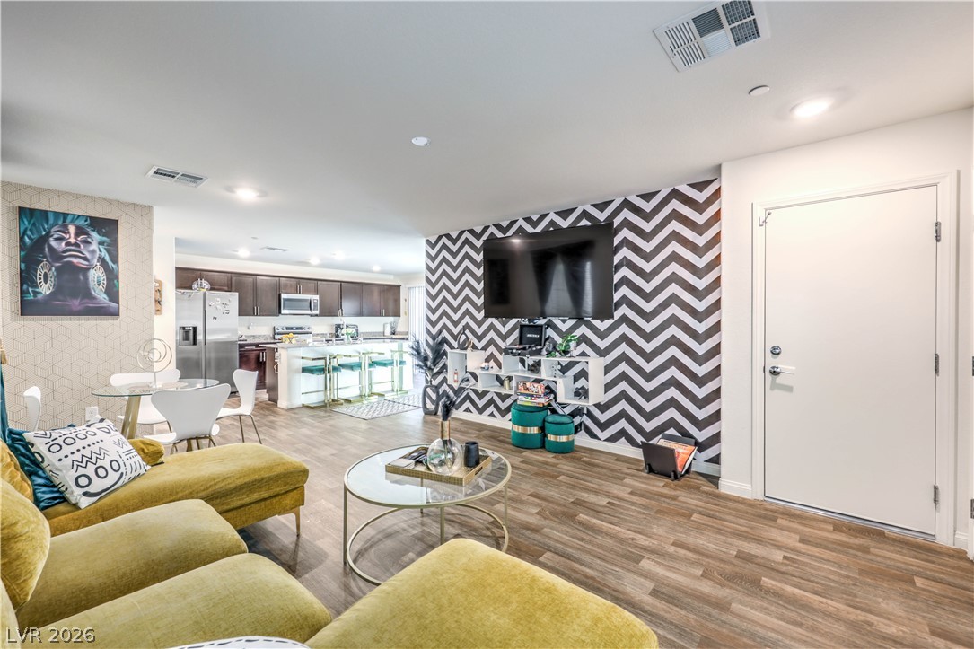 6956 Crimson Shadow Street North Las Vegas NV 89086