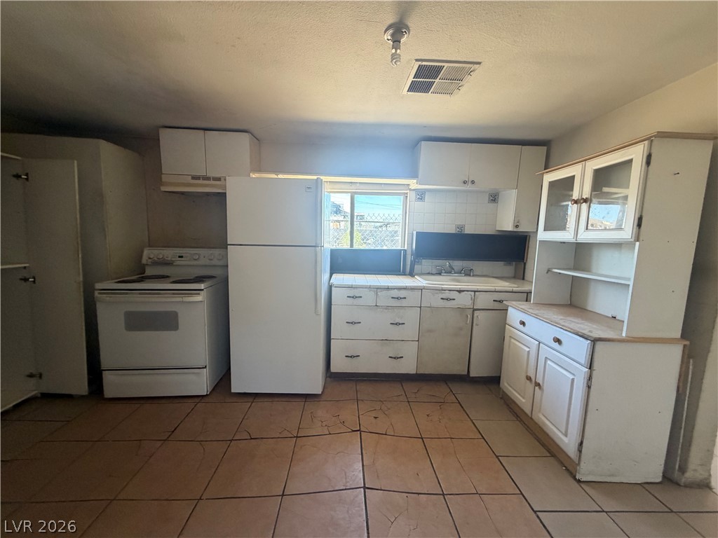 1824 Stanford Street North Las Vegas NV 89030