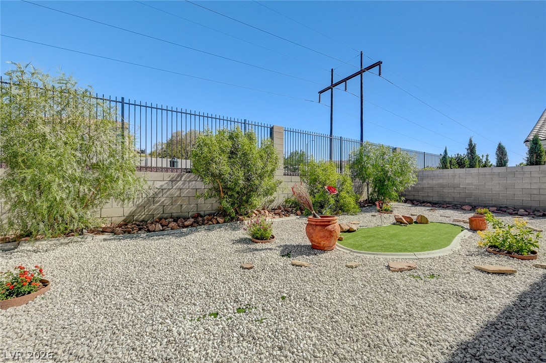 2515 New Salem Avenue Henderson NV 89052