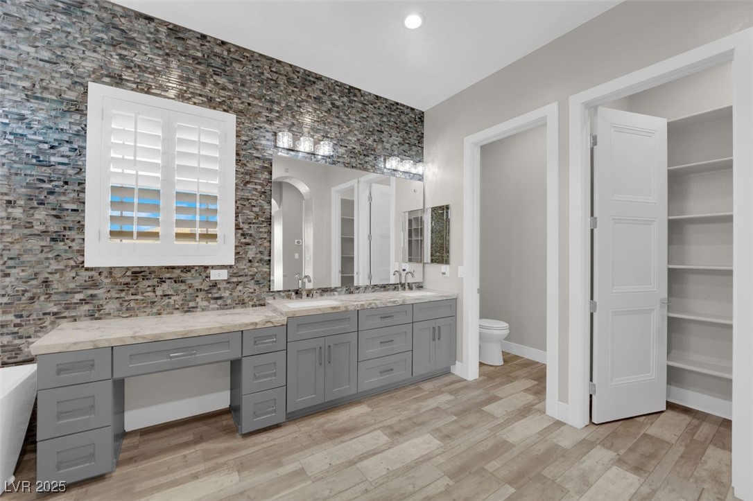 4115 Topaz Hills Drive North Las Vegas NV 89032
