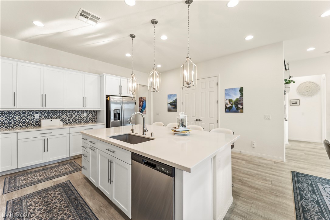 6033 Bugsy Street North Las Vegas NV 89081