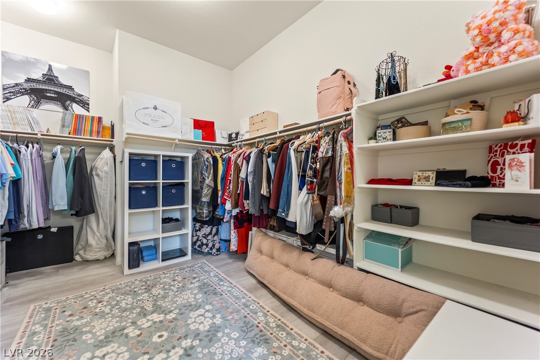 6033 Bugsy Street North Las Vegas NV 89081