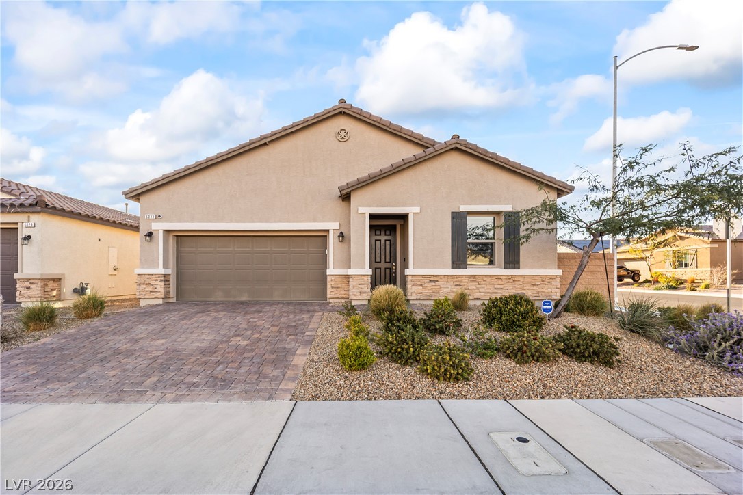 6033 Bugsy Street North Las Vegas NV 89081