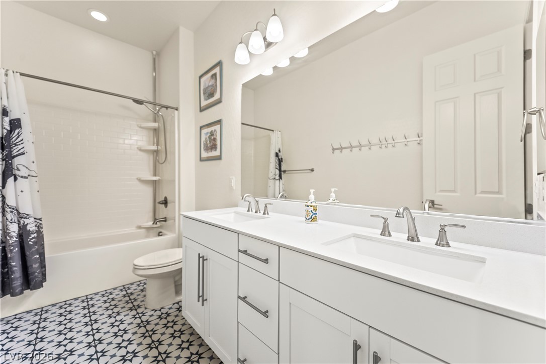 6033 Bugsy Street North Las Vegas NV 89081