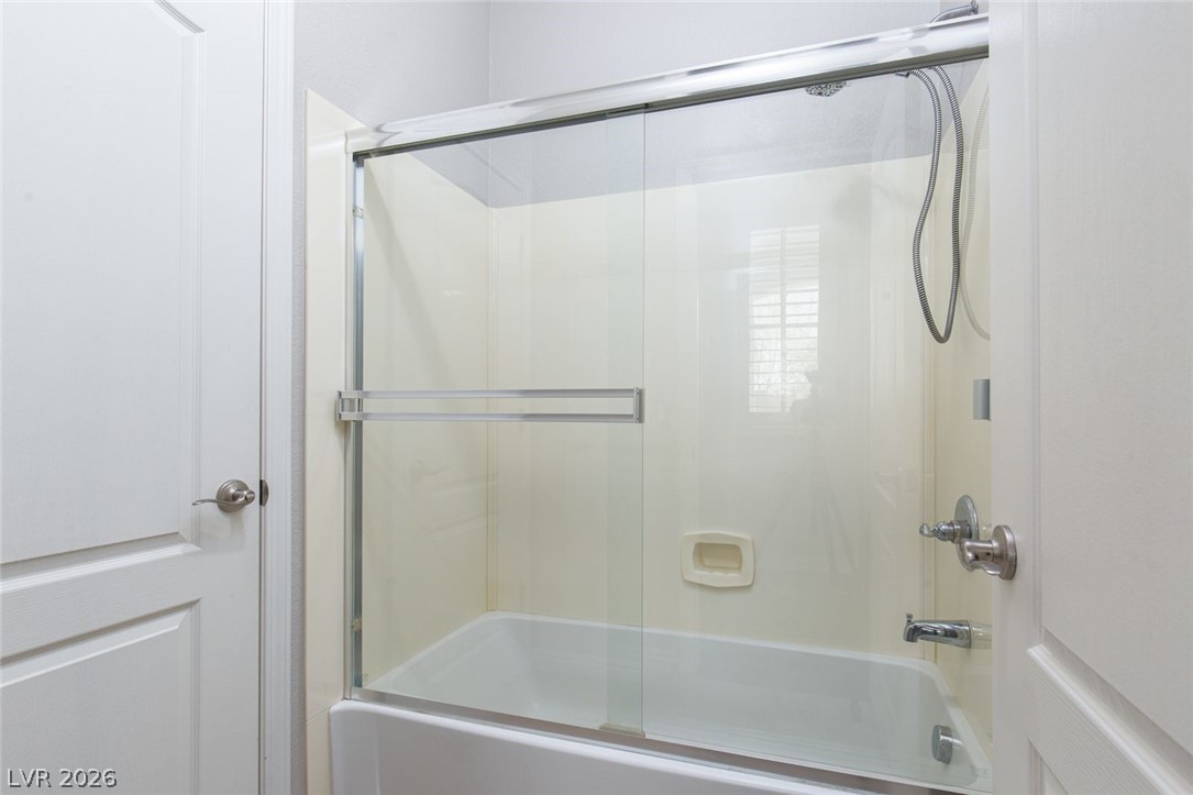 7624 Sugarloaf Peak Street Las Vegas NV 89166