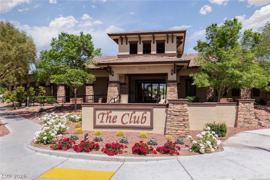 7624 Sugarloaf Peak Street Las Vegas NV 89166